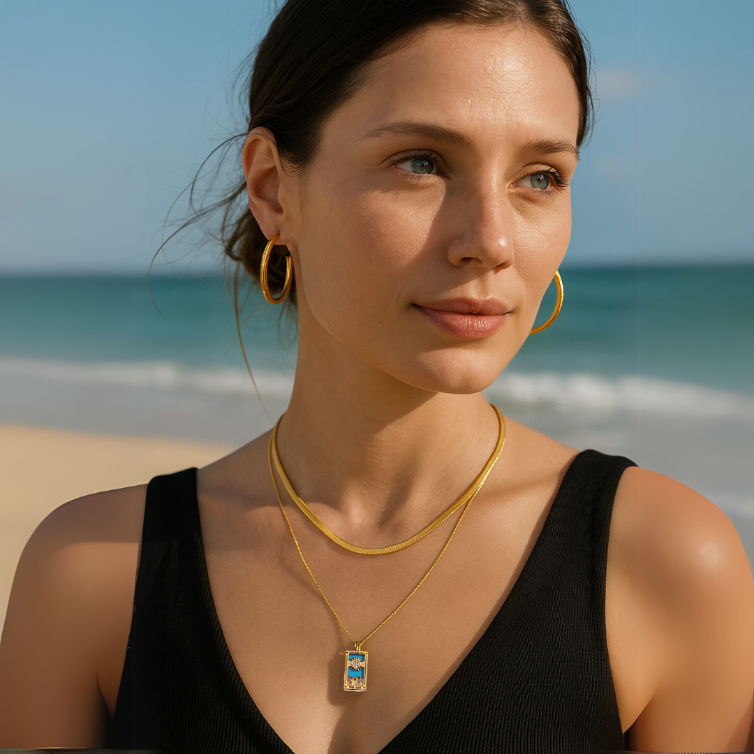 Le Soleil • Plaqué Or 18K & Émail Noir